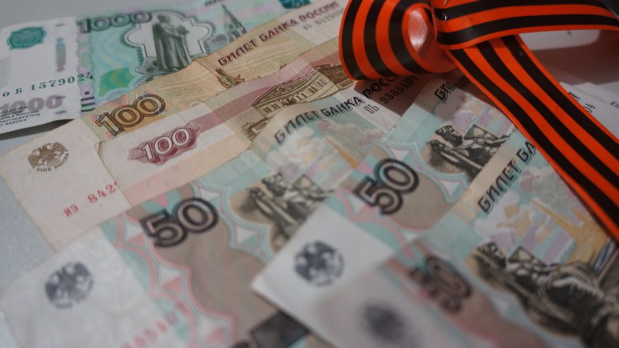 По инициативе Алексея Текслера южноуральские депутаты приняли пакет социальных законов