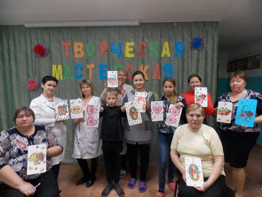 Совместное открытое занятие сотрудников и детей в «Творческой мастерской».
