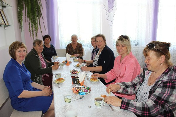 В Еманжелинске прошло заседание клуба приемных родителей
